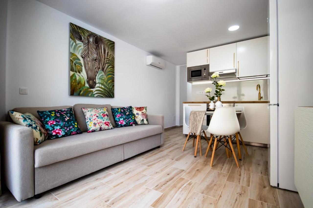 Los Elefantes Apartment San Bartolomé Екстериор снимка