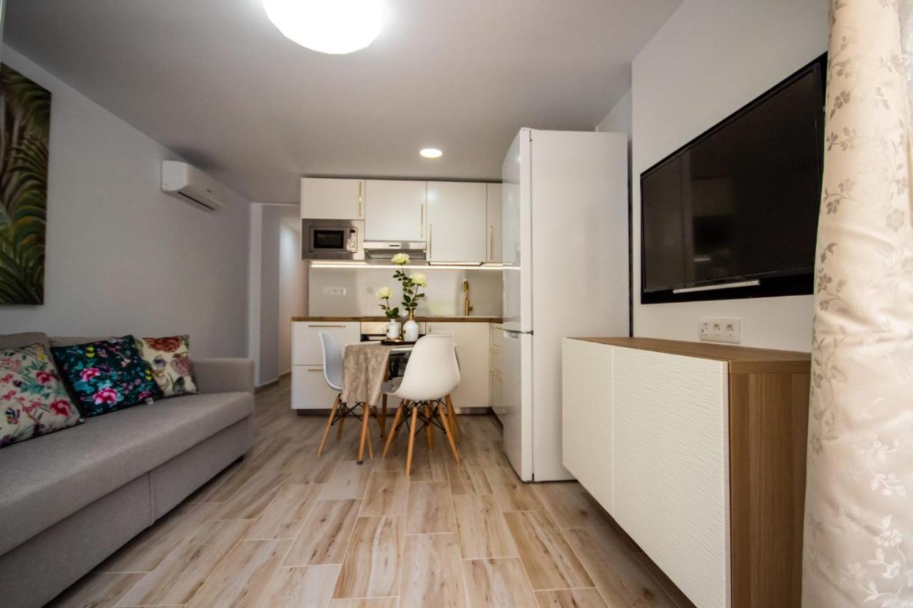 Los Elefantes Apartment San Bartolomé Екстериор снимка
