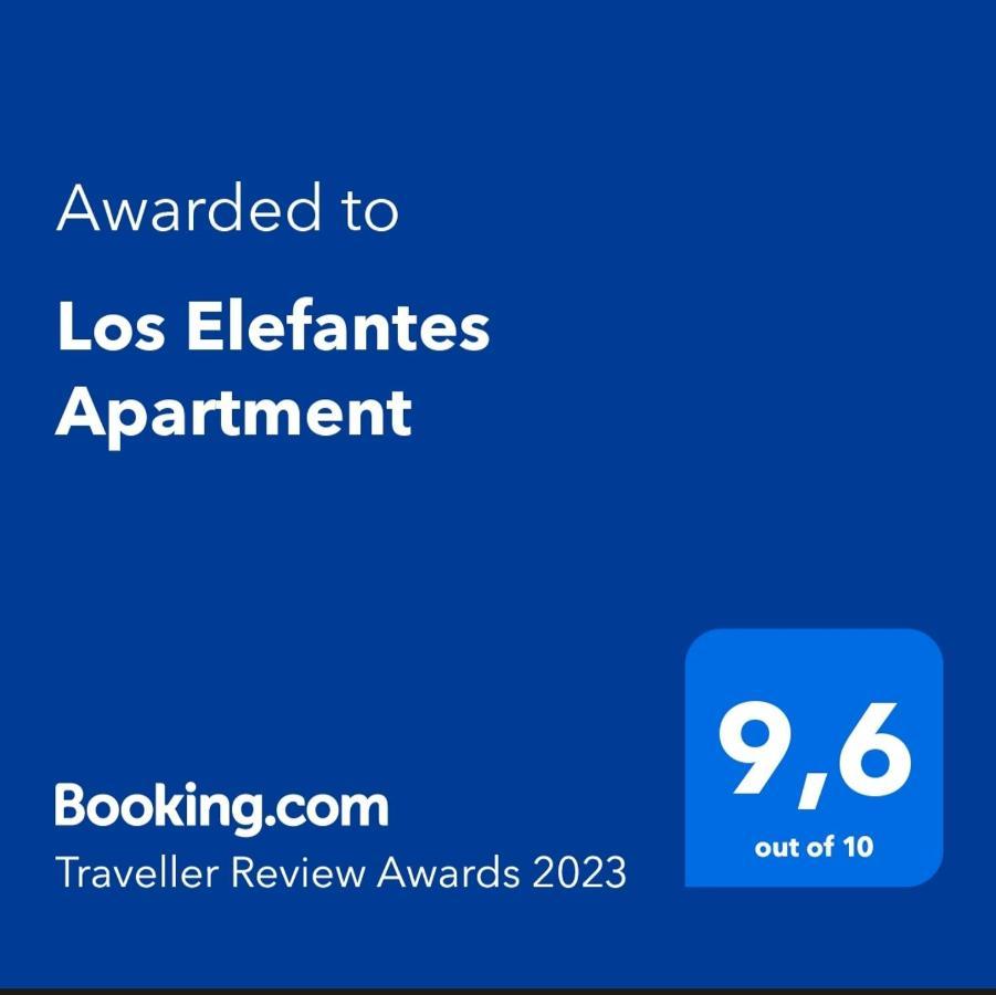 Los Elefantes Apartment San Bartolomé Екстериор снимка